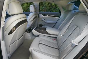Audi S8 2012 года  (NA)